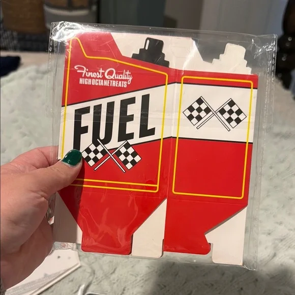 Race Car Party Supplies Set - Picture 3 of 6